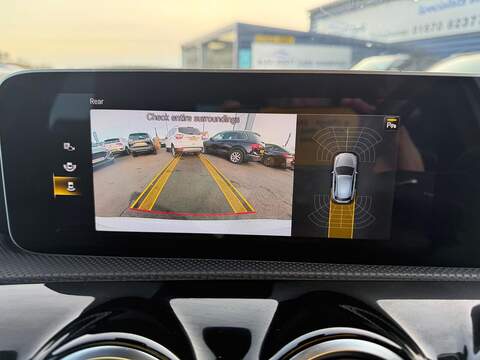 Mercedes-Benz A Class A180 AMG Line Hatchback 1.3 Automatic Petrol - U79889