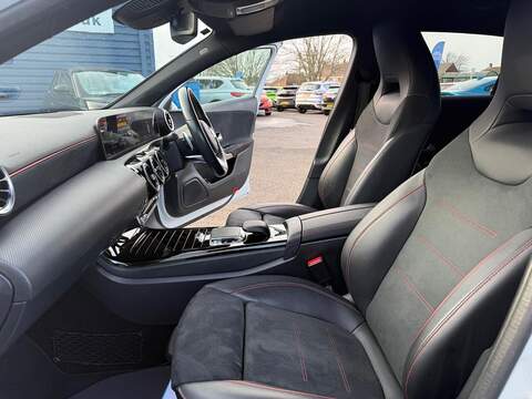 Mercedes-Benz A Class A180 AMG Line Hatchback 1.3 Automatic Petrol - U79889