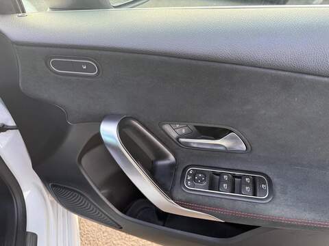 Mercedes-Benz A Class A180 AMG Line Hatchback 1.3 Automatic Petrol - U79889