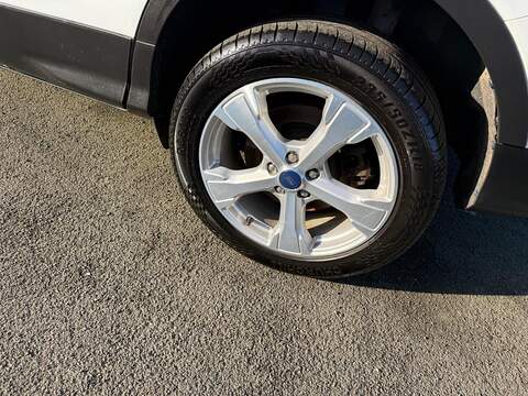 Ford Kuga 1.5 TDCi Titanium X SUV 5dr Diesel Manual 2WD Euro 6 (s/s) (120 ps) - U79893