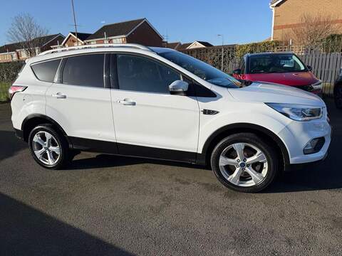 Ford Kuga 1.5 TDCi Titanium X SUV 5dr Diesel Manual 2WD Euro 6 (s/s) (120 ps) - U79893