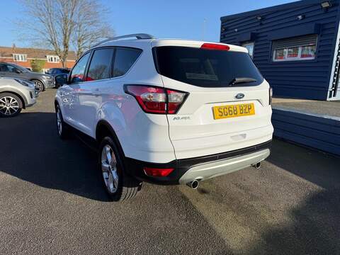 Ford Kuga 1.5 TDCi Titanium X SUV 5dr Diesel Manual 2WD Euro 6 (s/s) (120 ps) - U79893