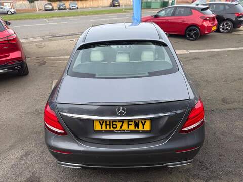 Mercedes-Benz E Class 2.0 E220d SE Saloon 4dr Diesel G-Tronic+ Euro 6 (s/s) (194 ps) - U79897