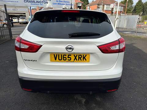 Nissan Qashqai 1.2 DIG-T Tekna XTRON 2WD Euro 6 (s/s) 5dr - U79899