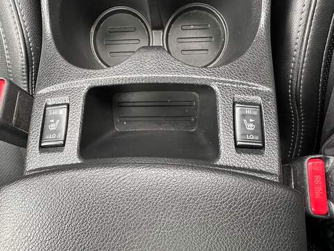 Nissan Qashqai 1.2 DIG-T Tekna XTRON 2WD Euro 6 (s/s) 5dr - U79899