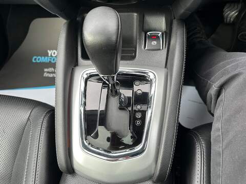 Nissan Qashqai 1.2 DIG-T Tekna XTRON 2WD Euro 6 (s/s) 5dr - U79899