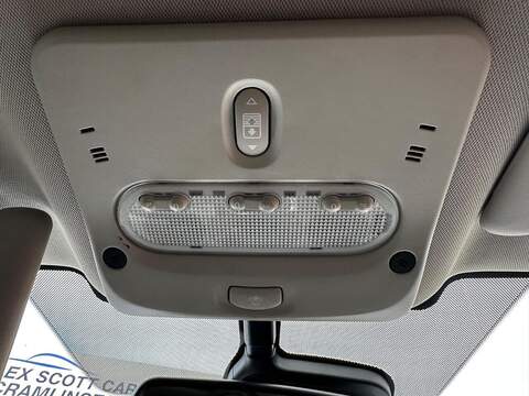 Nissan Qashqai 1.2 DIG-T Tekna XTRON 2WD Euro 6 (s/s) 5dr - U79899