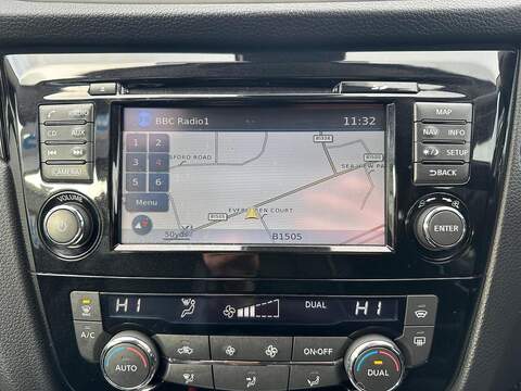 Nissan Qashqai 1.2 DIG-T Tekna XTRON 2WD Euro 6 (s/s) 5dr - U79899