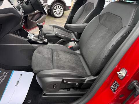 Vauxhall Crossland 1.2 Turbo Ultimate Euro 6 (s/s) 5dr - U79902