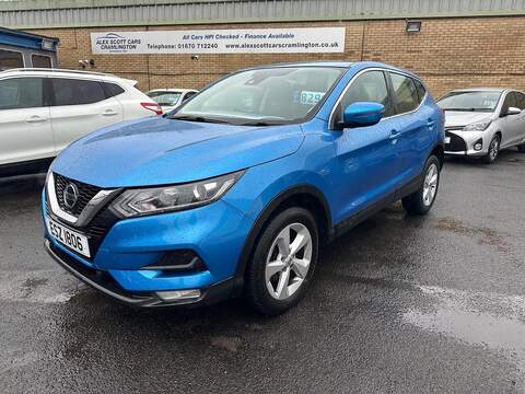 Nissan Qashqai Juke N-Connecta SUV 1 Manual Petrol