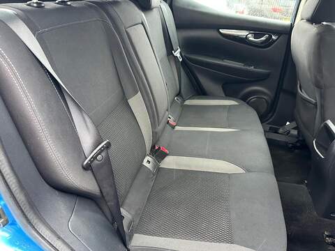 Nissan Qashqai 1.5 dCi Acenta Premium Euro 6 (s/s) 5dr - U79903