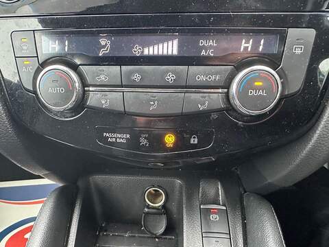 Nissan Qashqai 1.5 dCi Acenta Premium Euro 6 (s/s) 5dr - U79903