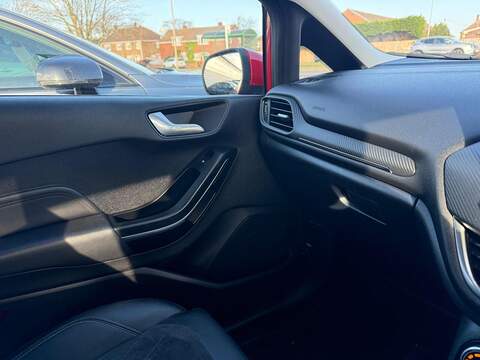 Ford Fiesta Fiesta Titanium Vignale Hatchback 0 Automatic Petrol Hybrid - U79908