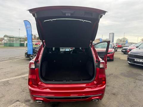 Ford Kuga 2.5 EcoBoost Duratec 14.4kWh ST-Line X CVT Euro 6 (s/s) 5dr - U79909