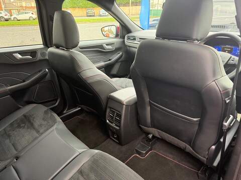 Ford Kuga 2.5 EcoBoost Duratec 14.4kWh ST-Line X CVT Euro 6 (s/s) 5dr - U79909