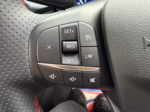 Ford Kuga 2.5 EcoBoost Duratec 14.4kWh ST-Line X CVT Euro 6 (s/s) 5dr - U79909