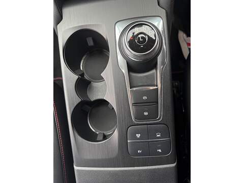 Ford Kuga 2.5 EcoBoost Duratec 14.4kWh ST-Line X CVT Euro 6 (s/s) 5dr - U79909