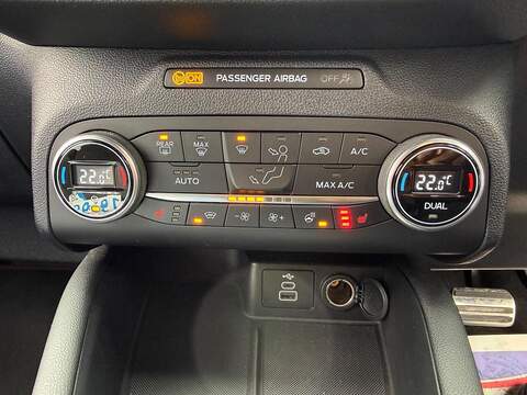 Ford Kuga 2.5 EcoBoost Duratec 14.4kWh ST-Line X CVT Euro 6 (s/s) 5dr - U79909