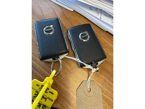 Volvo V60 2.0 D4 R-Design Estate 5dr Diesel Manual Euro 6 (s/s) (190 ps) - U79915