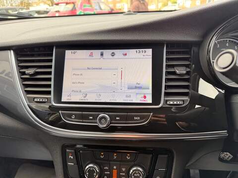 Vauxhall Mokka X 1.4i Turbo ecoTEC Design Nav SUV 5dr Petrol Manual Euro 6 (s/s) (140 ps) - U79917