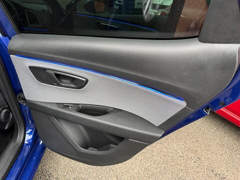 SEAT Leon 1.0 TSI SE Dynamic Hatchback 5dr Petrol Manual Euro 6 (s/s) (115 ps) - U79920