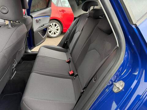 SEAT Leon 1.0 TSI SE Dynamic Hatchback 5dr Petrol Manual Euro 6 (s/s) (115 ps) - U79920