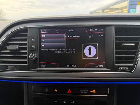 SEAT Leon 1.0 TSI SE Dynamic Hatchback 5dr Petrol Manual Euro 6 (s/s) (115 ps) - U79920