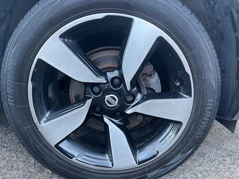 Nissan Qashqai 1.6 dCi N-Connecta 4WD Euro 6 (s/s) 5dr - U79925