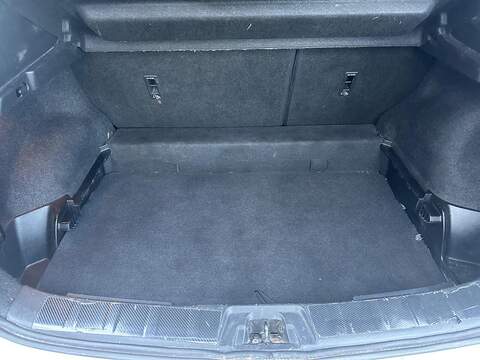 Nissan Qashqai 1.6 dCi N-Connecta 4WD Euro 6 (s/s) 5dr - U79925