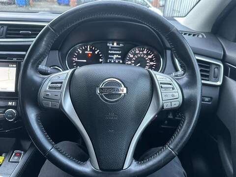 Nissan Qashqai 1.6 dCi N-Connecta 4WD Euro 6 (s/s) 5dr - U79925