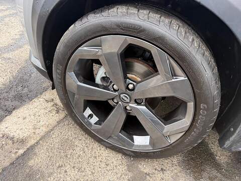 Nissan Juke 1.0 DIG-T Tekna DCT Auto Euro 6 (s/s) 5dr - U79926