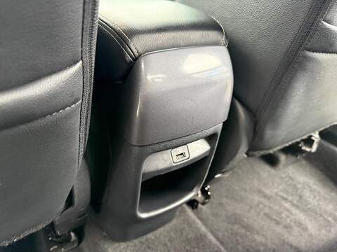 Nissan Juke 1.0 DIG-T Tekna DCT Auto Euro 6 (s/s) 5dr - U79926