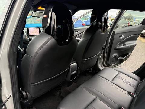 Nissan Juke 1.0 DIG-T Tekna DCT Auto Euro 6 (s/s) 5dr - U79926