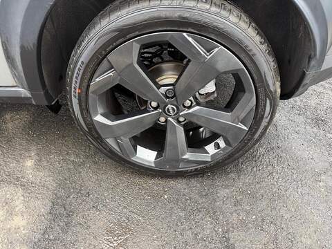 Nissan Juke 1.0 DIG-T Tekna DCT Auto Euro 6 (s/s) 5dr - U79926