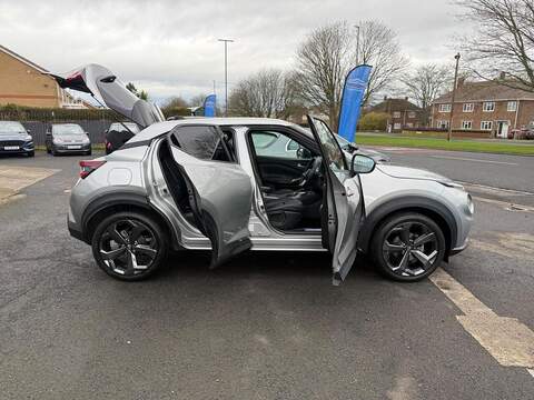 Nissan Juke 1.0 DIG-T Tekna DCT Auto Euro 6 (s/s) 5dr - U79926