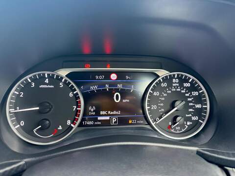 Nissan Juke 1.0 DIG-T Tekna DCT Auto Euro 6 (s/s) 5dr - U79926