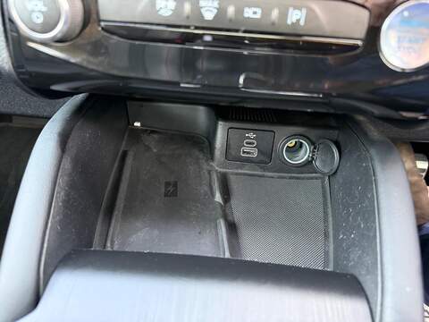 Ford Kuga 2.5h Duratec ST-Line X CVT Euro 6 (s/s) 5dr - U79928