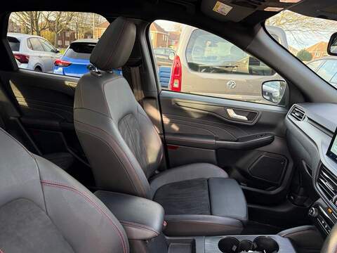 Ford Kuga 2.5h Duratec ST-Line X CVT Euro 6 (s/s) 5dr - U79928