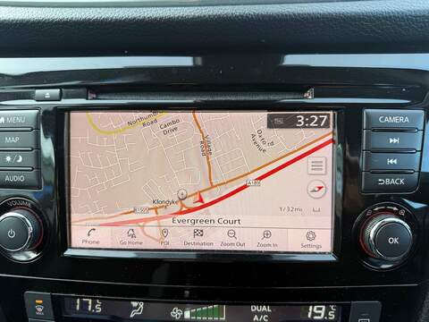 Nissan Qashqai 1.3 DIG-T Acenta Premium Euro 6 (s/s) 5dr - U79931