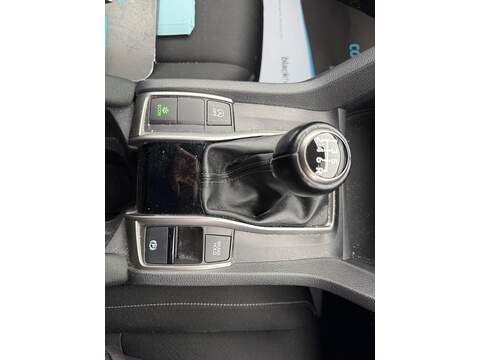 Honda Civic 1.0 VTEC Turbo SR Hatchback 5dr Petrol Manual Euro 6 (s/s) (126 ps) - U79934