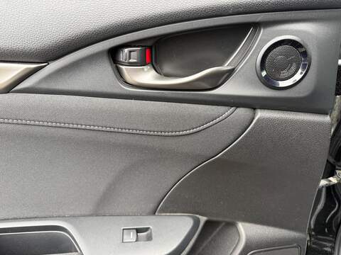 Honda Civic 1.0 VTEC Turbo SR Hatchback 5dr Petrol Manual Euro 6 (s/s) (126 ps) - U79934