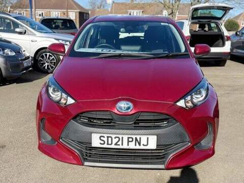Toyota Yaris 1.5 VVT-h Icon E-CVT Euro 6 (s/s) 5dr - U79935