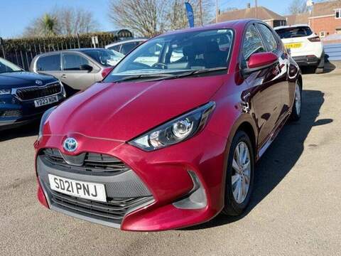 Toyota Yaris 1.5 VVT-h Icon E-CVT Euro 6 (s/s) 5dr - U79935