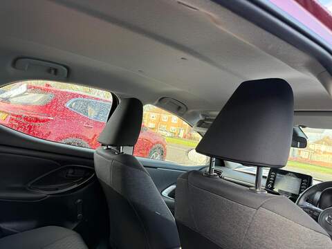 Toyota Yaris 1.5 VVT-h Icon E-CVT Euro 6 (s/s) 5dr - U79935