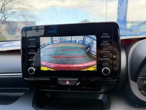 Toyota Yaris 1.5 VVT-h Icon E-CVT Euro 6 (s/s) 5dr - U79935