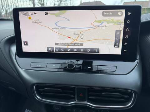 Nissan Juke 1.0 DIG-T N-Connecta SUV 5dr Petrol Manual Euro 6 (s/s) (114 ps) - U79937