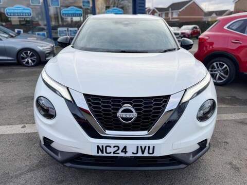 Nissan Juke 1.0 DIG-T N-Connecta SUV 5dr Petrol Manual Euro 6 (s/s) (114 ps) - U79937