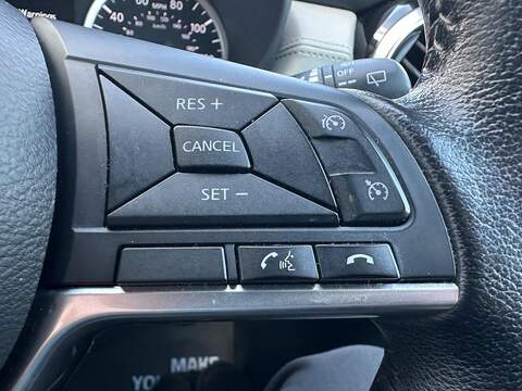 Nissan Micra 0.9 IG-T Tekna Euro 6 (s/s) 5dr - U79942