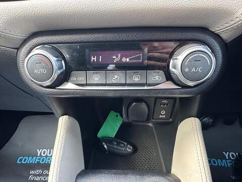 Nissan Micra 0.9 IG-T Tekna Euro 6 (s/s) 5dr - U79942