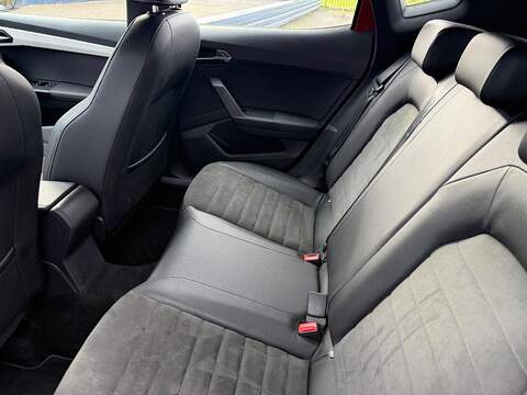 SEAT Arona 1.6 TDI XCELLENCE Lux SUV 5dr Diesel DSG Euro 6 (s SUV 1.6 Automatic Diesel - U79948